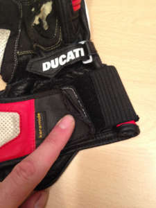 Guanti da moto castel maggiore ducati